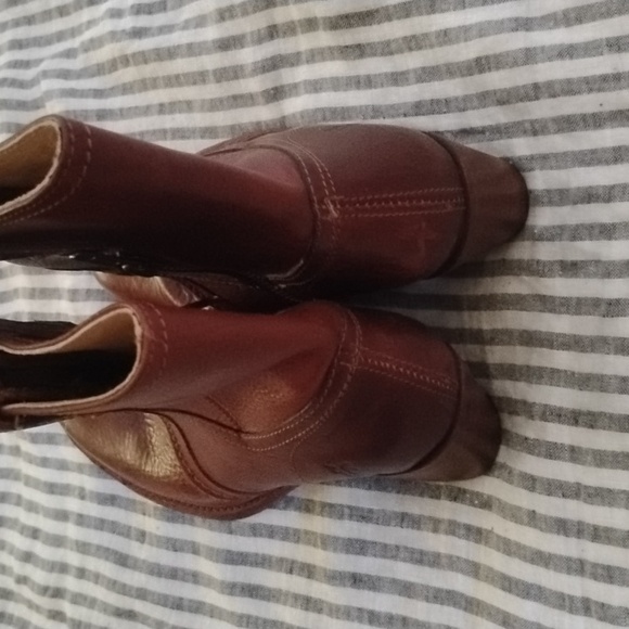 Frye Women's Ankle Brown Leather Boots Sz 7 B - Picture 5 of 7
